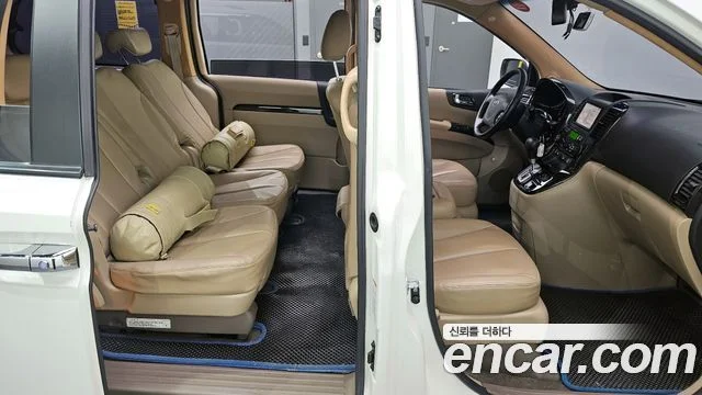 2012 Kia 카니발 R