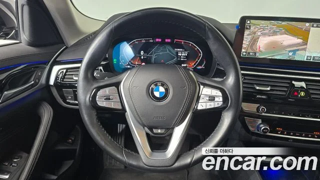 2022 BMW 5 Series (G30)