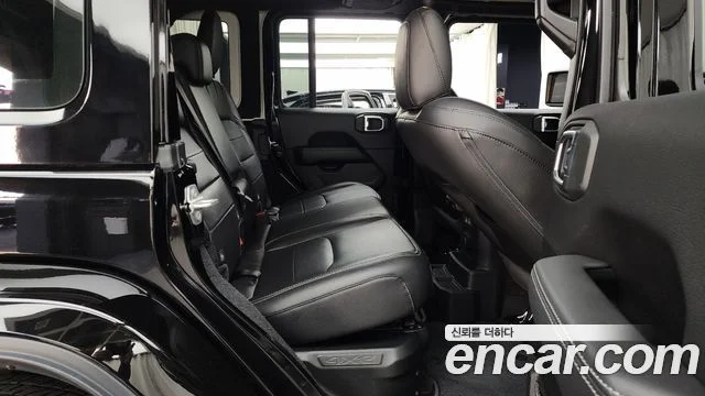 2022 Jeep 랭글러 (JL)