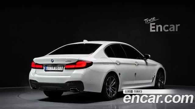 2021 BMW 5 Series (G30)