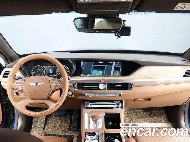 2020 Genesis G90
