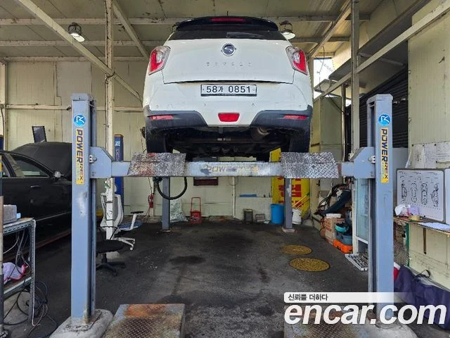 2015 KG Mobility Tivoli