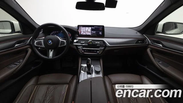 2022 BMW 5 Series (G30)