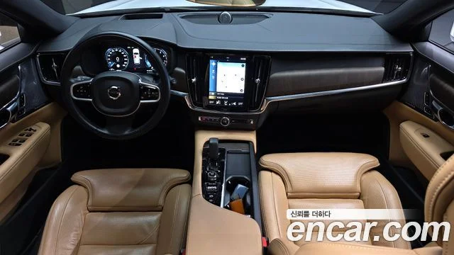 2021 Volvo V90 크로스컨트리