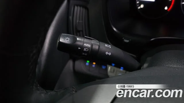 2019 Hyundai Grand Starex (New)