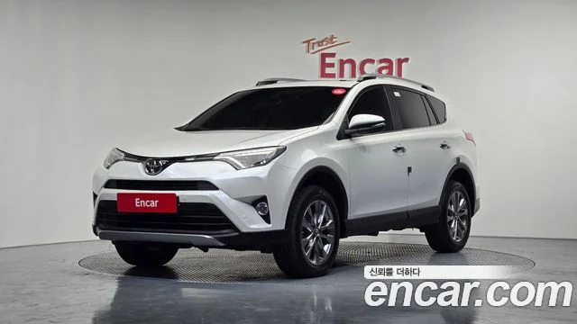2017 도요타 RAV4