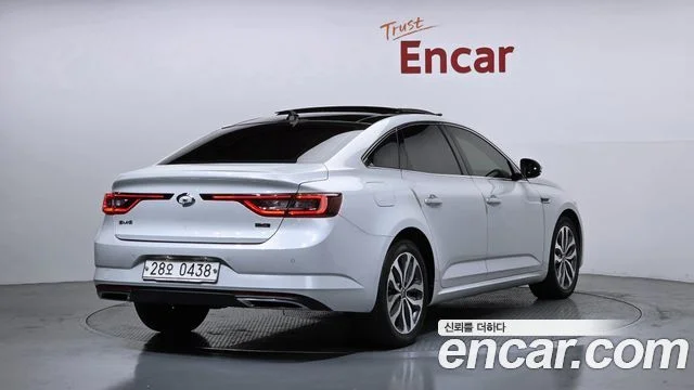 2016 Renault Korea SM6