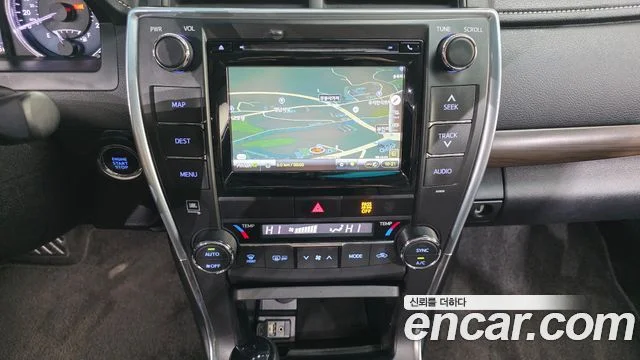 2016 도요타 뉴 캠리