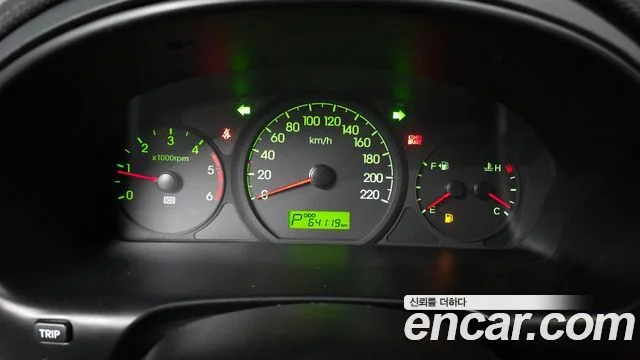 2013 Hyundai Grand Starex