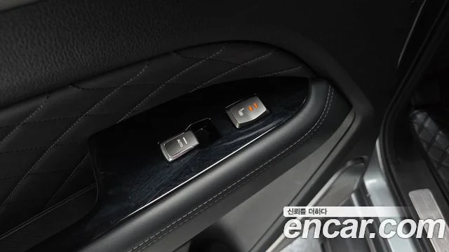 2017 KG Mobility G4 렉스턴