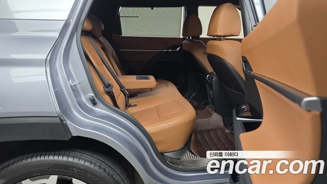 2022 KG Mobility Torres