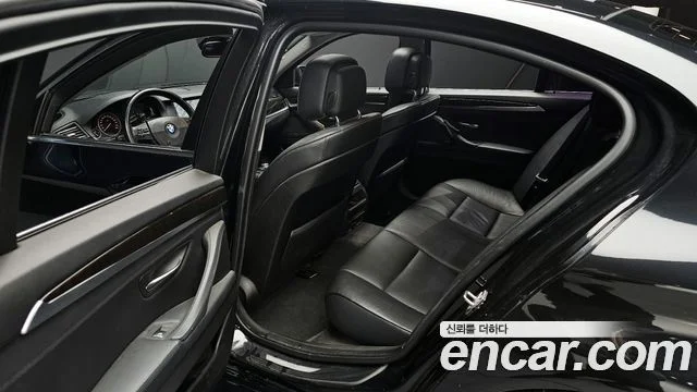 2010 BMW 5 Series (F10)