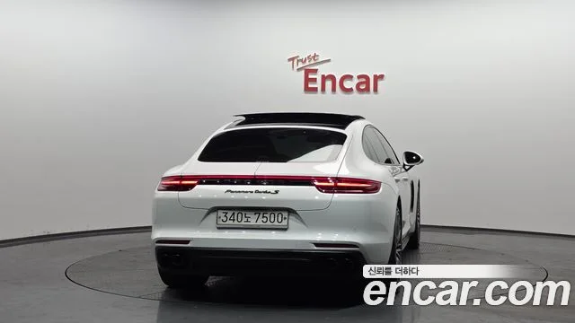 2019 Porsche 파나메라 (971)