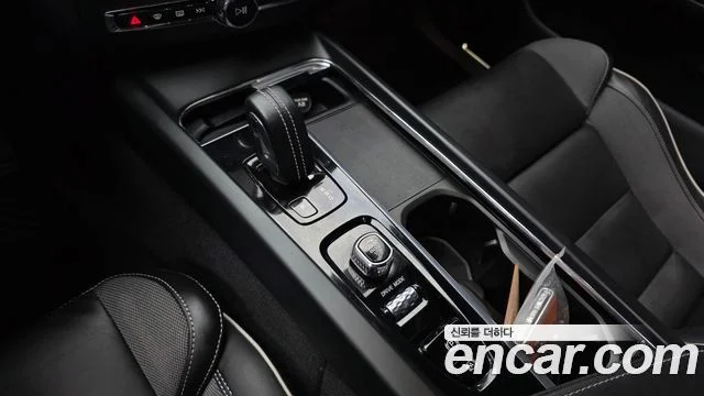 2021 Volvo XC60 2세대