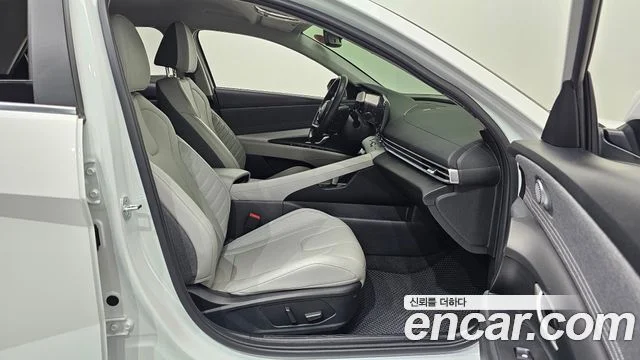 2023 Hyundai Avante (CN7)