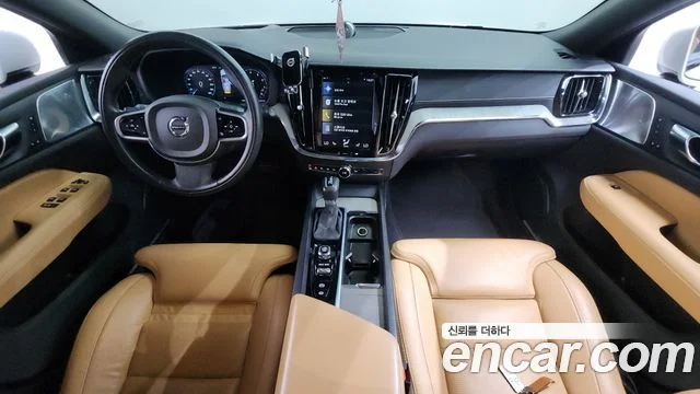 2020 Volvo V60 크로스컨트리 2세대