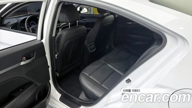 2016 Hyundai 아반떼 AD