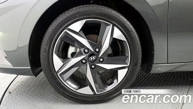 2022 Hyundai Avante (CN7)