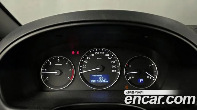 2018 Hyundai Grand Starex (New)