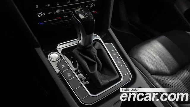 2022 Volkswagen 아테온