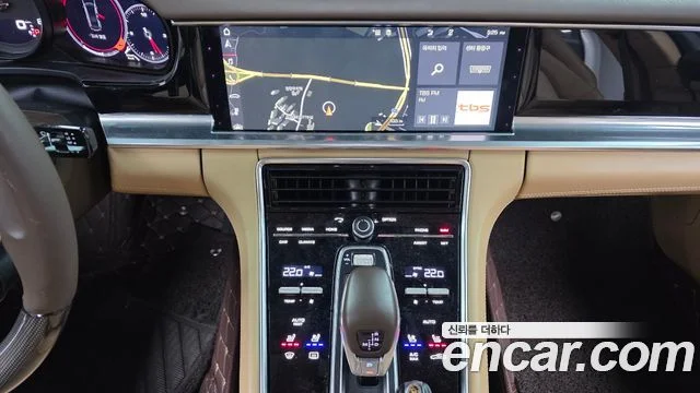 2018 Porsche 파나메라 (971)