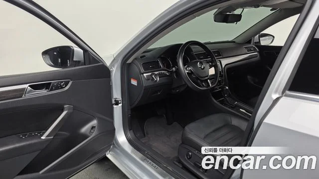 2018 Volkswagen 더 뉴 파사트