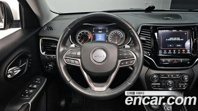 2020 Jeep 체로키(KL)