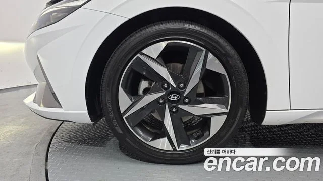 2020 Hyundai Avante (CN7)