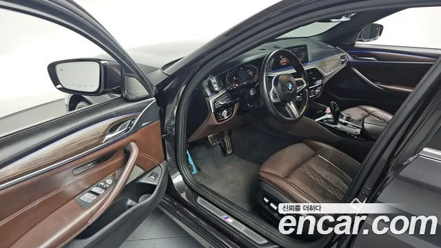 2020 BMW 5 Series (G30)