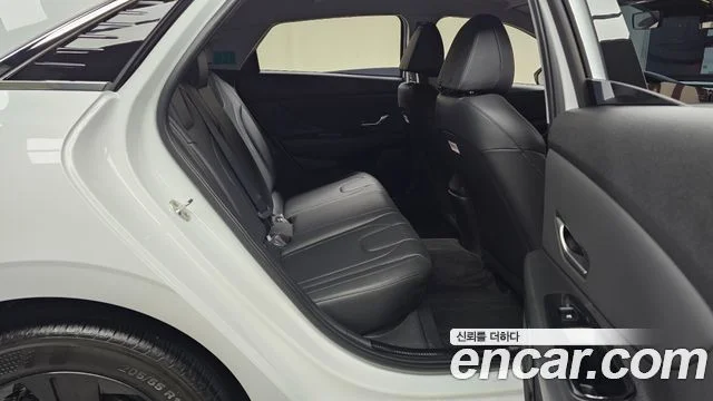 2022 Hyundai Avante (CN7)