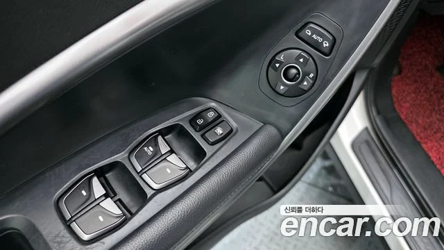 2012 Hyundai Santa Fe (DM)