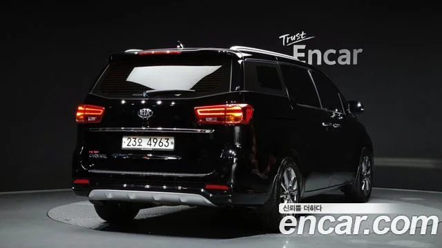 2018 Kia Carnival (New)