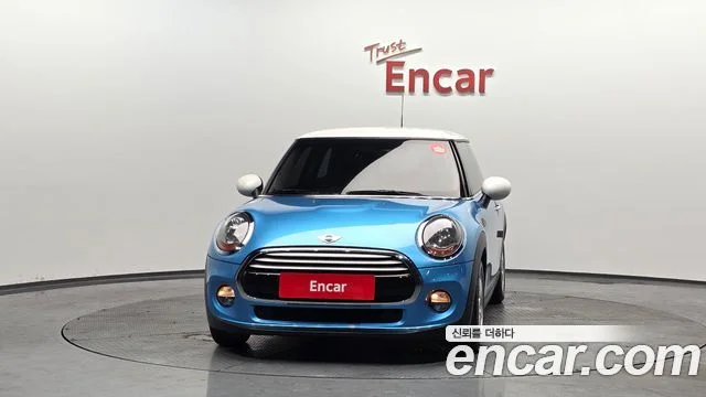 2014 MINI Cooper