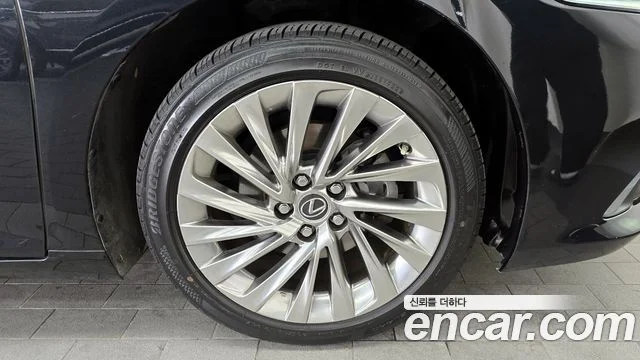 2022 Lexus ES300h 7세대