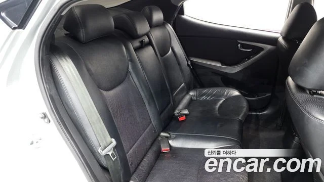 2012 Hyundai 아반떼 MD