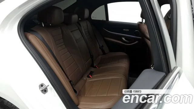 2023 Mercedes-Benz E-클래스 W213