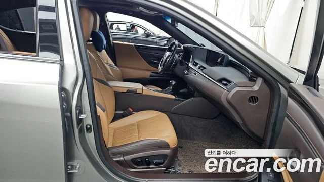 2021 Lexus ES300h 7세대