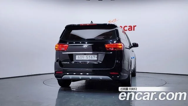 2018 Kia Carnival (New)