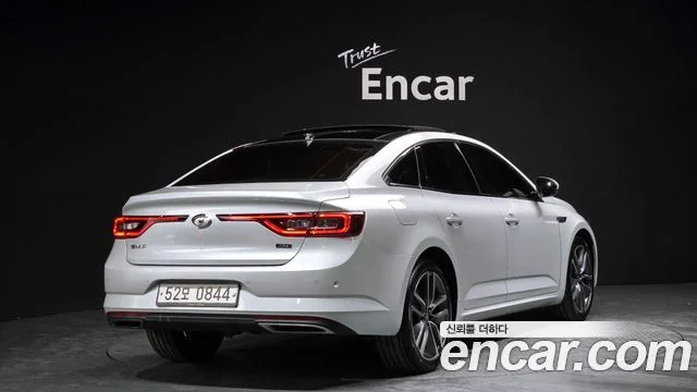 2016 Renault Korea SM6