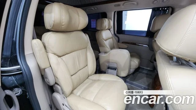 2011 Kia 카니발 R