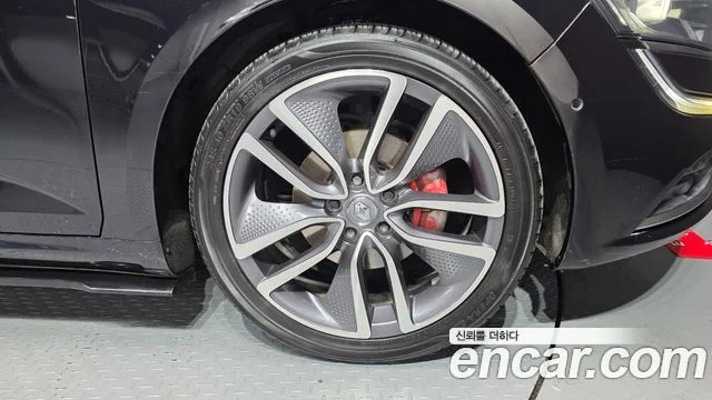 2016 Renault Korea SM6