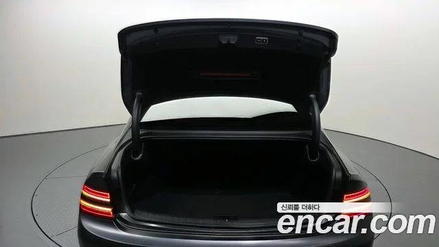 2021 Genesis G80 (RG3)