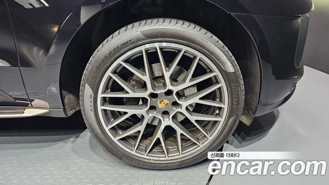 2021 Porsche 마칸