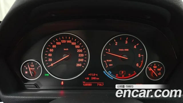 2016 BMW 3 Series (F30)