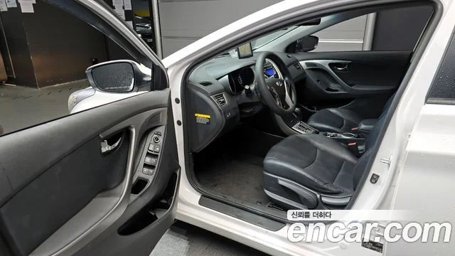 2012 Hyundai 아반떼 MD