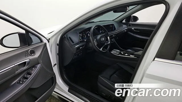 2021 Hyundai Sonata (DN8)