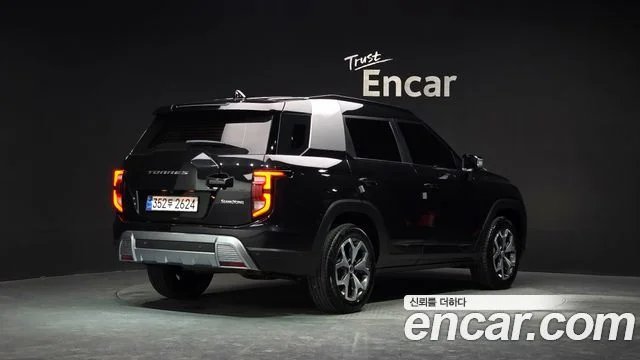 2022 KG Mobility Torres