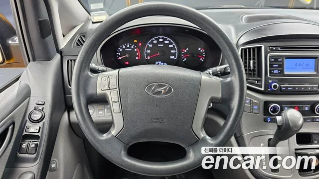 2018 Hyundai Grand Starex (New)