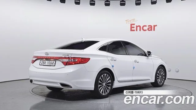 2014 Hyundai Grandeur (HG)