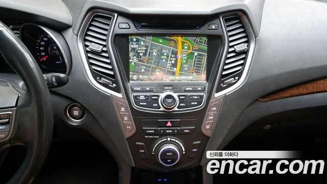 2014 Hyundai Santa Fe (DM)